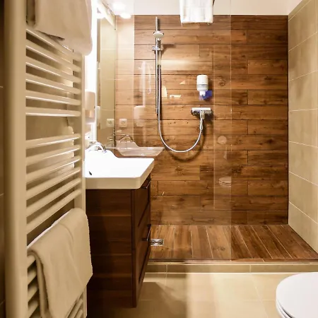 Seehotel Zur Post Отель Тегернзее